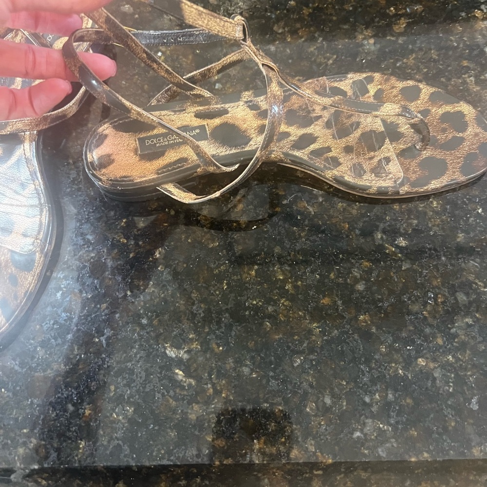 Dolce & Gabbana Leopard Print Sandals - Gold and Black